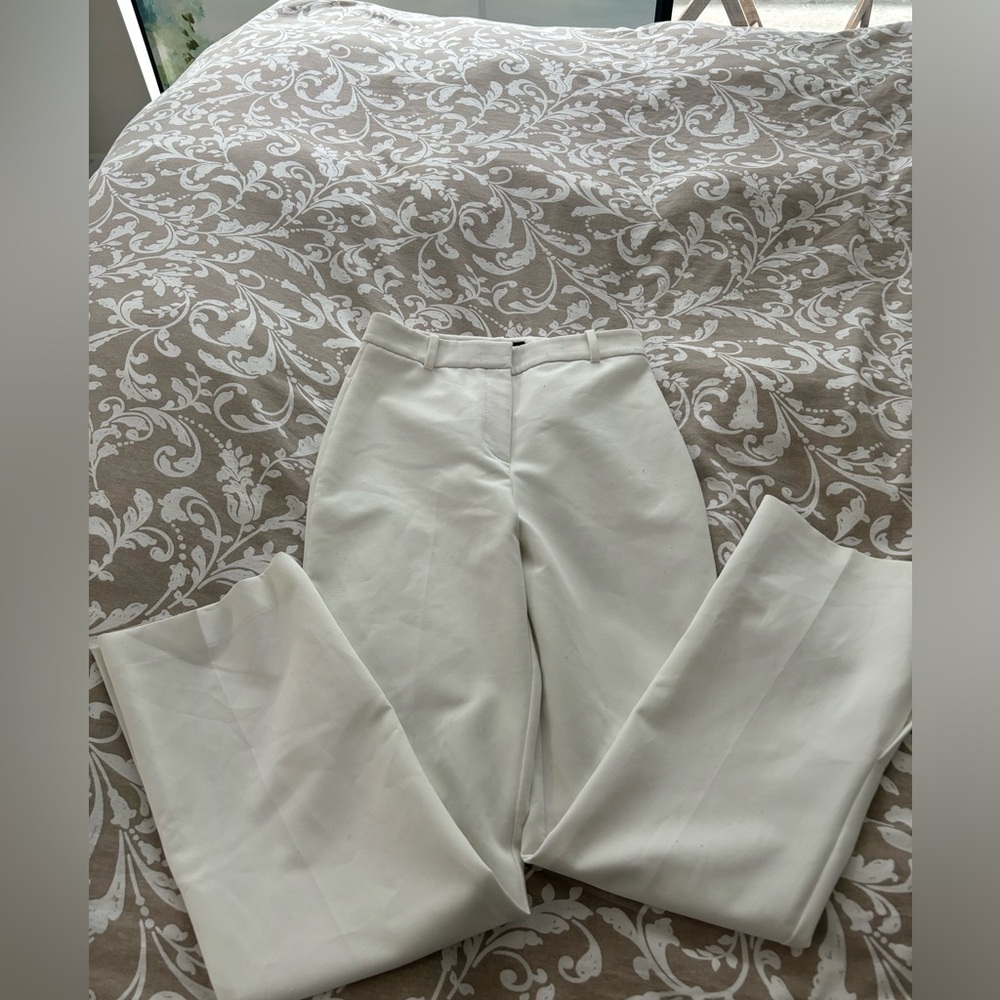 White Zara pants with slits